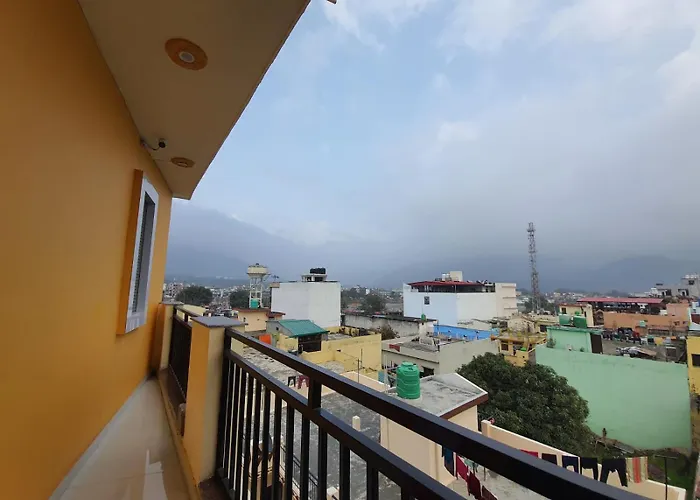 Сity center hotels Suraj